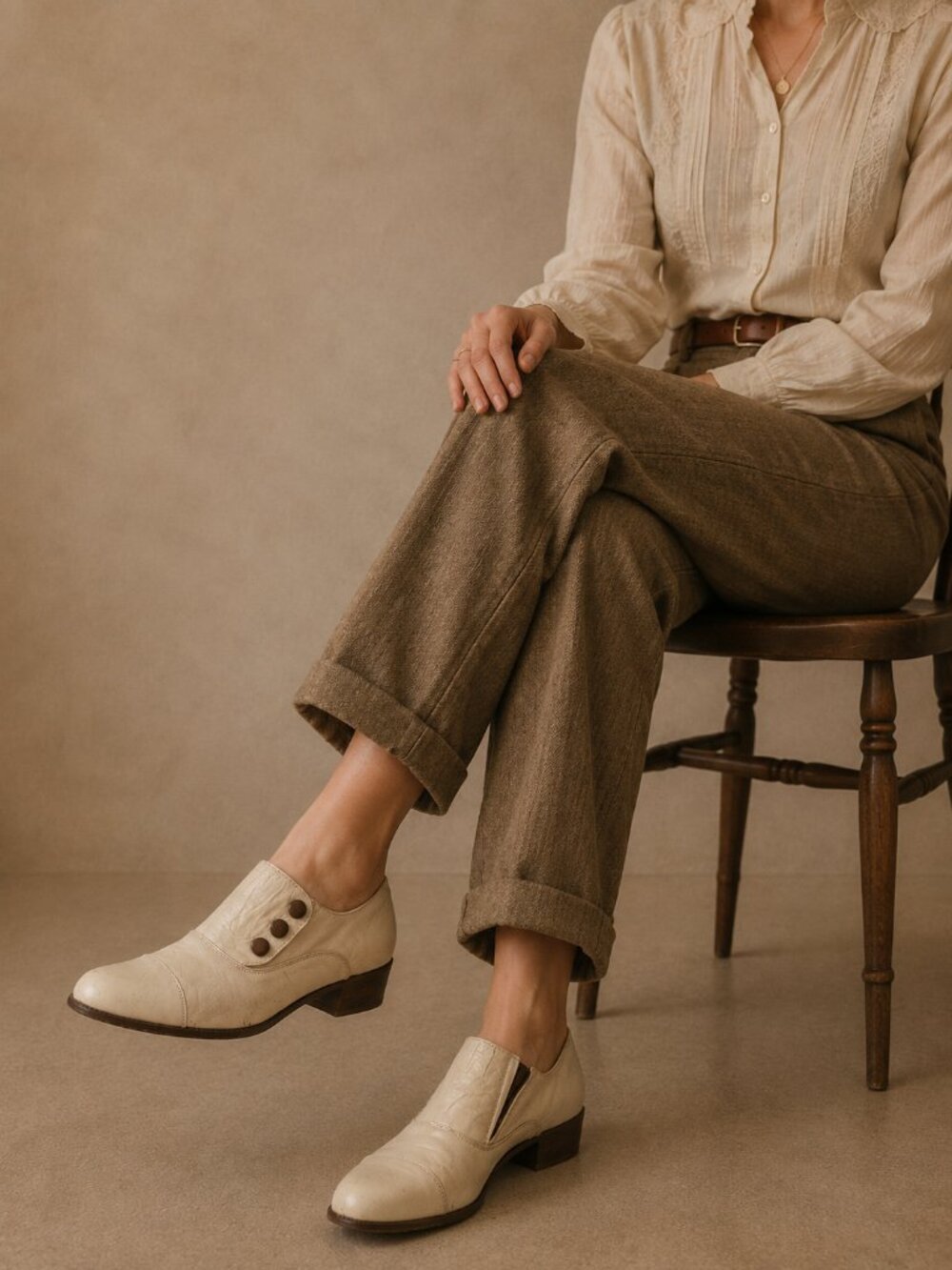 Florsheim Women's Cream and Tan Loafers